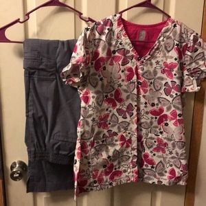 Size Large scrub set